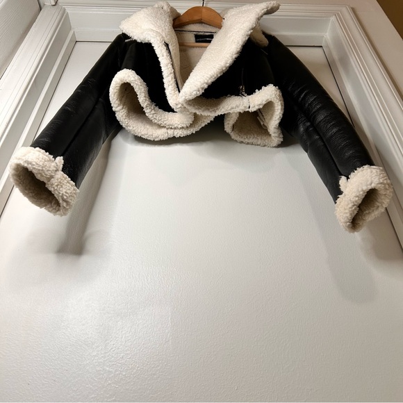 Fashion Nova Faux Leather Sherpa-Lined Moto Jacket - Size XS - Picture 5 of 13